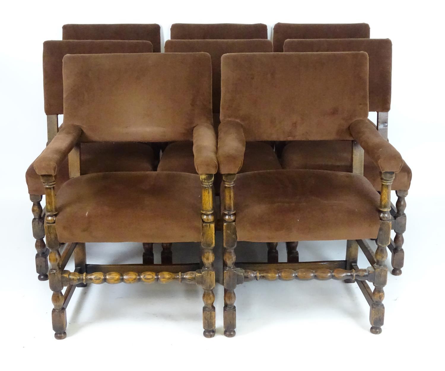 A set of eight early 20thC oak Jacobean style dining chairs with block and turned supports and - Bild 4 aus 5
