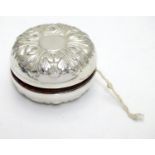 An American Yo-Yo marked Gorham Sterling cover. 2 1/2" diameter Please Note - we do not make