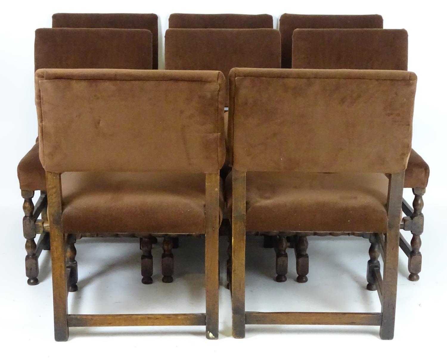 A set of eight early 20thC oak Jacobean style dining chairs with block and turned supports and - Bild 2 aus 5