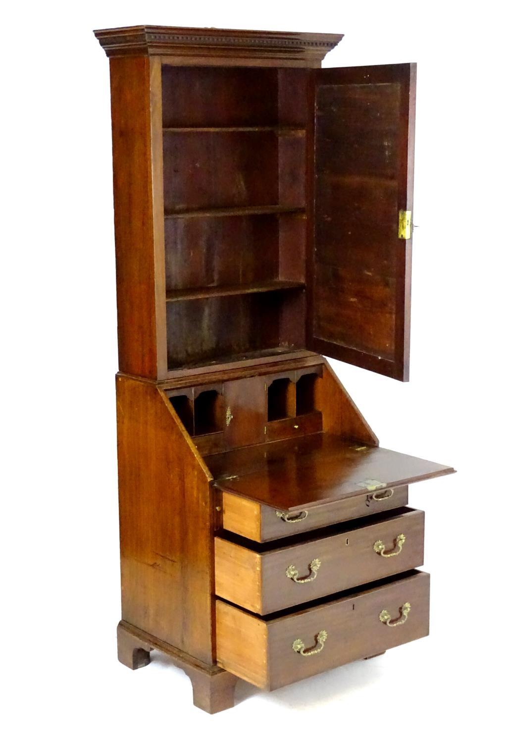 A Regency mahogany bureau bookcase with a moulded cornice above a dentil frieze and shaped - Bild 9 aus 14
