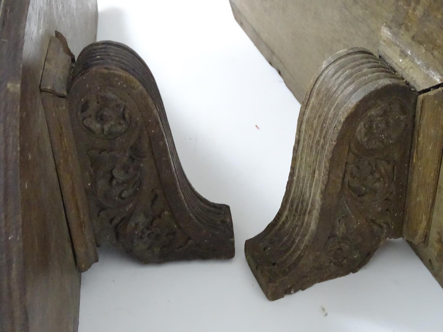 A pair of large 19thC oak wall brackets of serpentine form, each measuring 42" wide, 7 1/2" tall, - Bild 2 aus 8