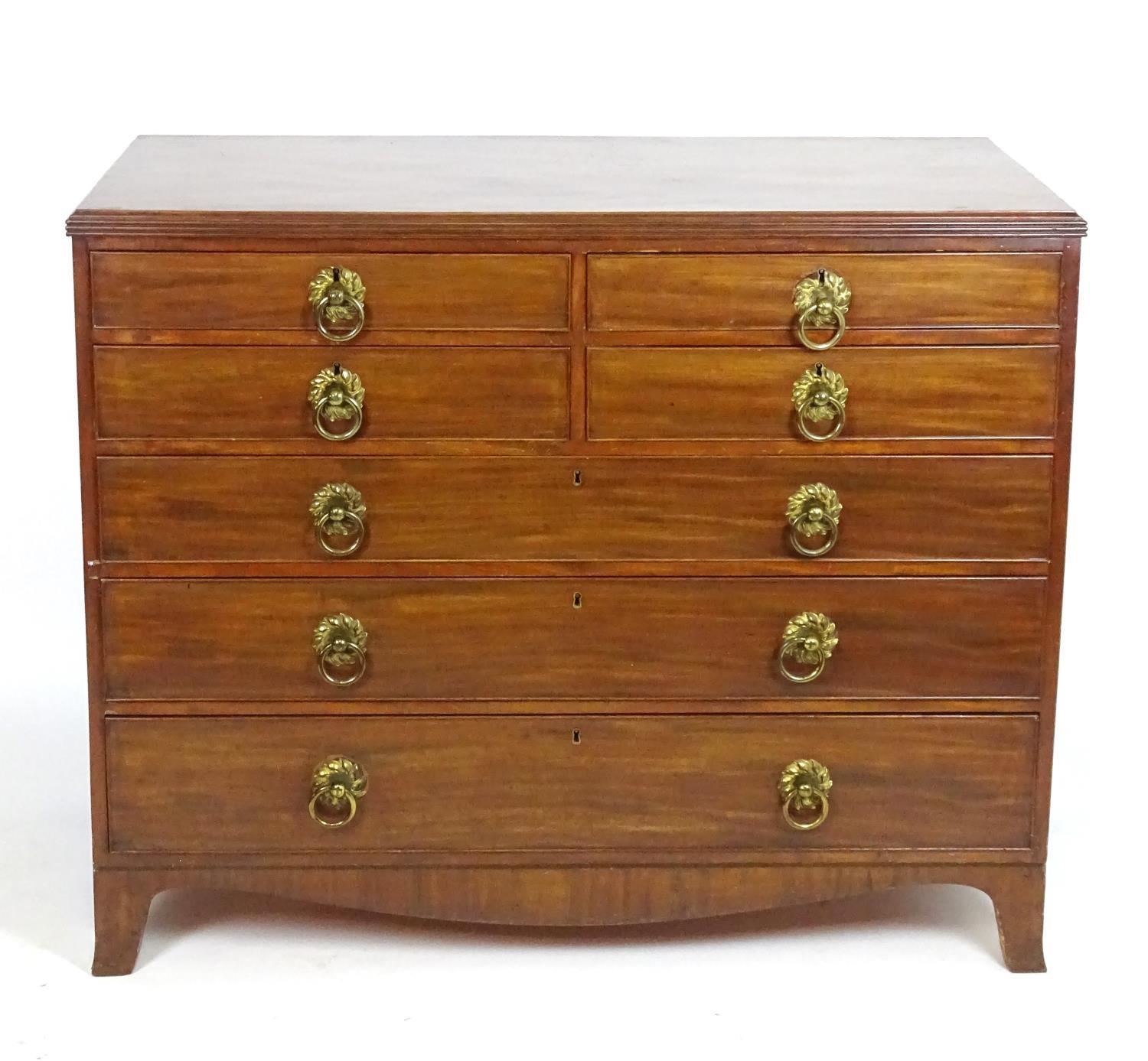 A mid 19thC mahogany chest of drawers with a rectangular reeded top above an unusual set of four - Bild 7 aus 10