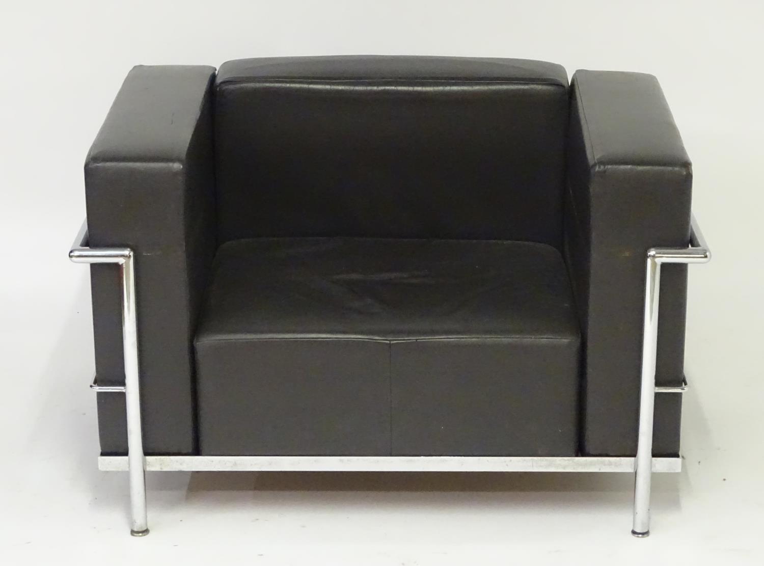 A pair of Le Corbusier LC3 chairs with leather backrests, seats, arms and chromed frames. 39" wide x - Bild 4 aus 10