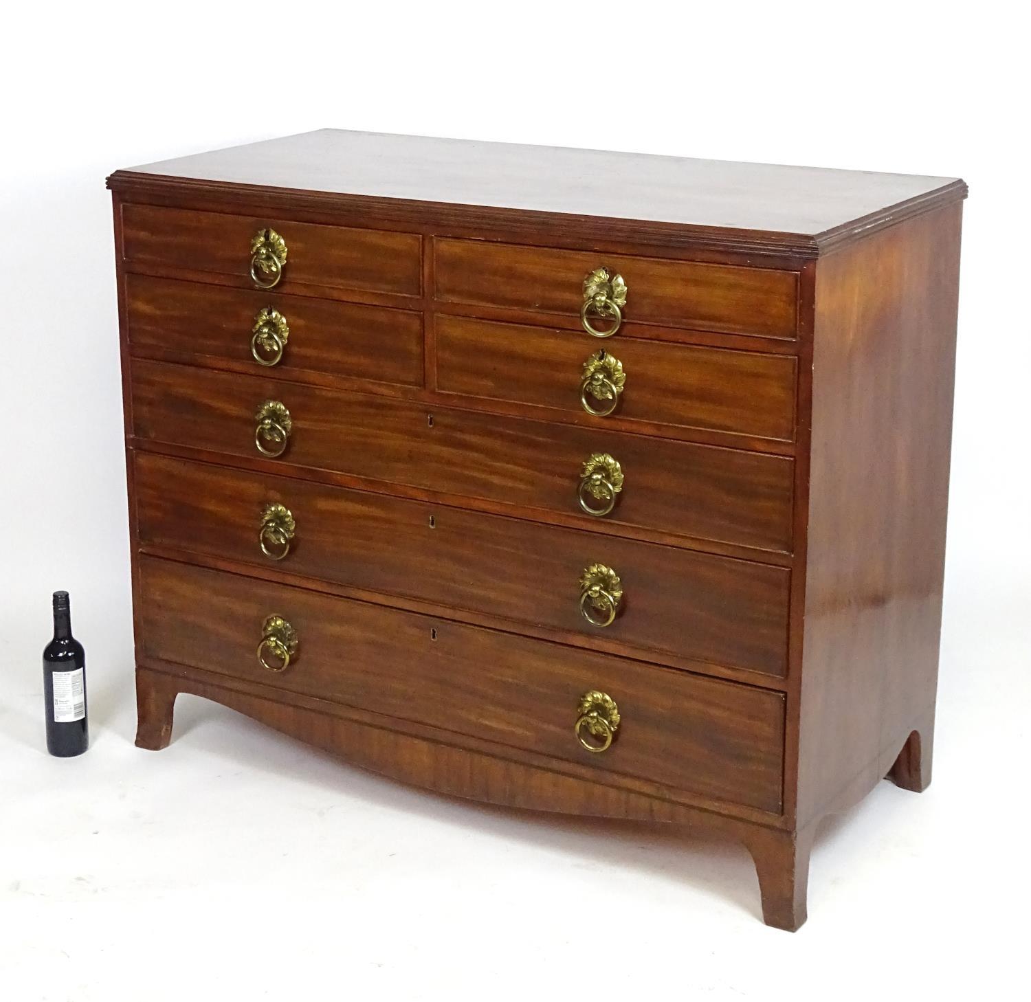 A mid 19thC mahogany chest of drawers with a rectangular reeded top above an unusual set of four - Bild 10 aus 10