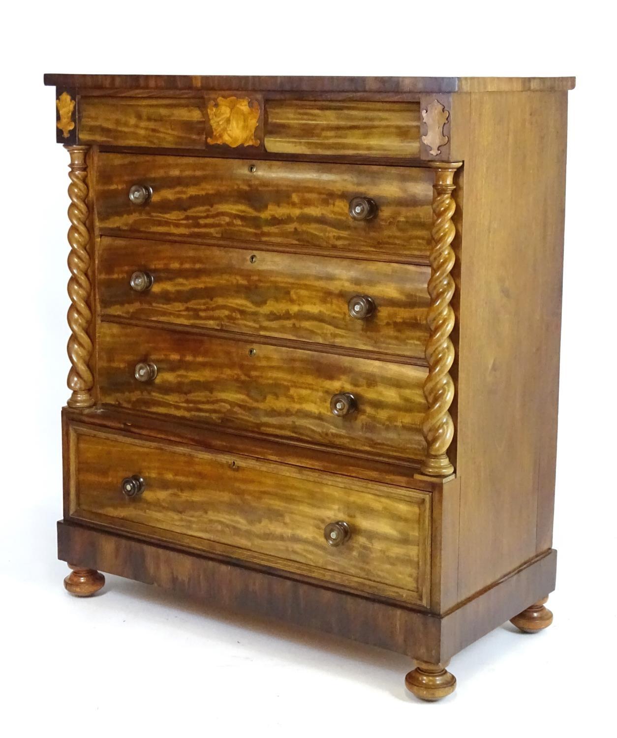 A mid 19thC mahogany north country chest of drawers comprising two short cushion drawers over four - Bild 9 aus 14