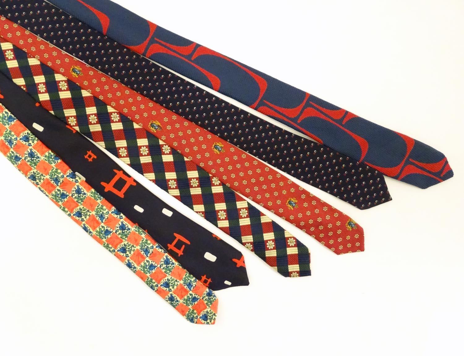 6 silk ties in navy and reds by Austin Reed, Tittorio, Pink and John Harmer (6) Please Note - we - Image 9 of 9