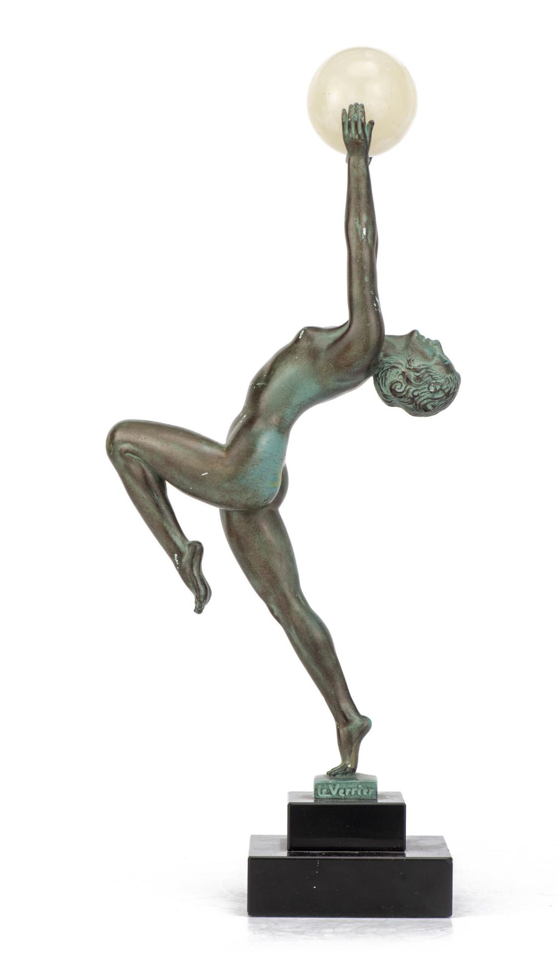 Max Le Verrier (1891-1973), "Jeu". Régule à patine vert antique sur socle en pierre [...]