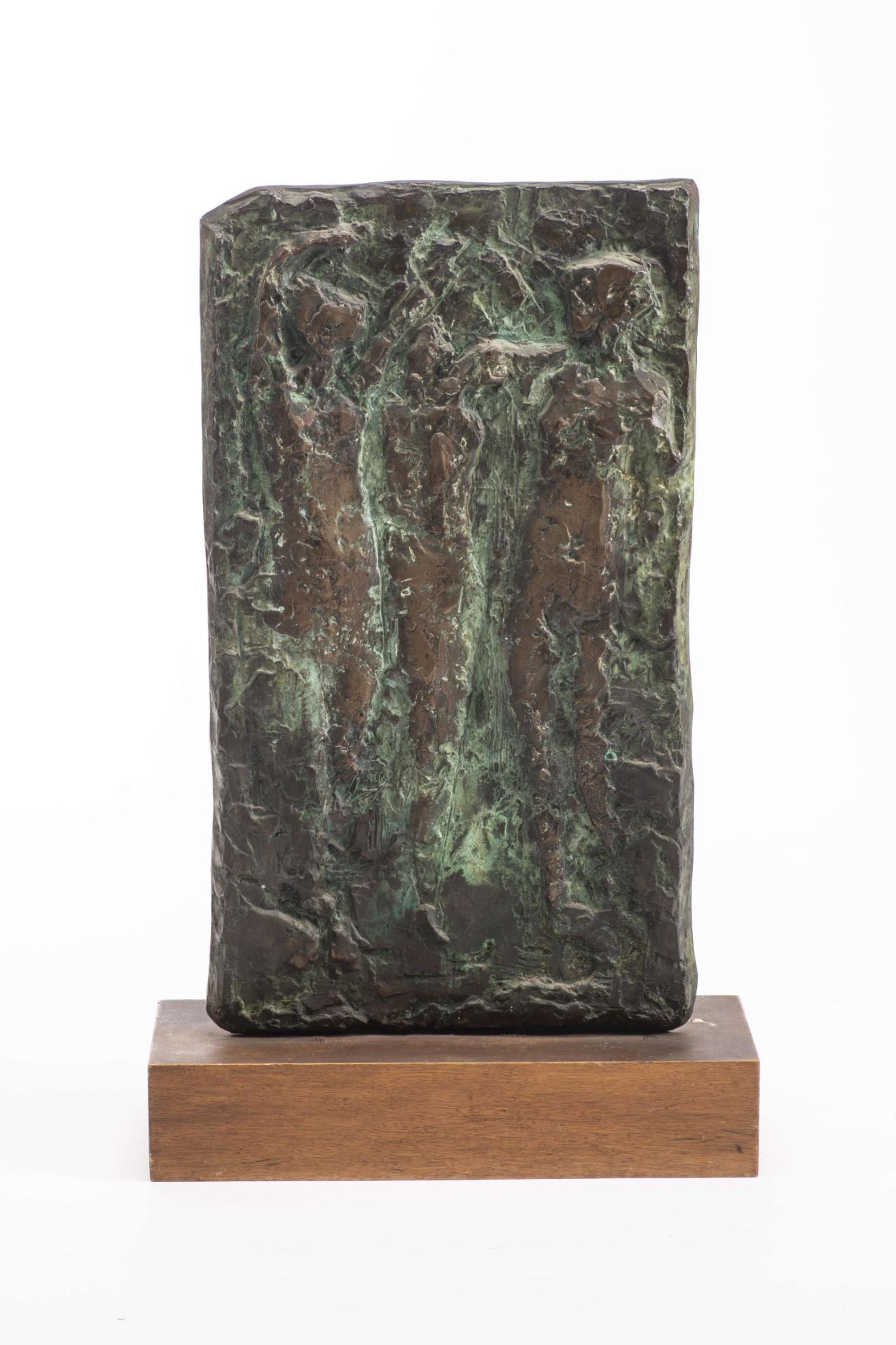 Marcel Mathys (1933) "Trois femmes". Plaque en bronze à patine médaille, sbd [...]