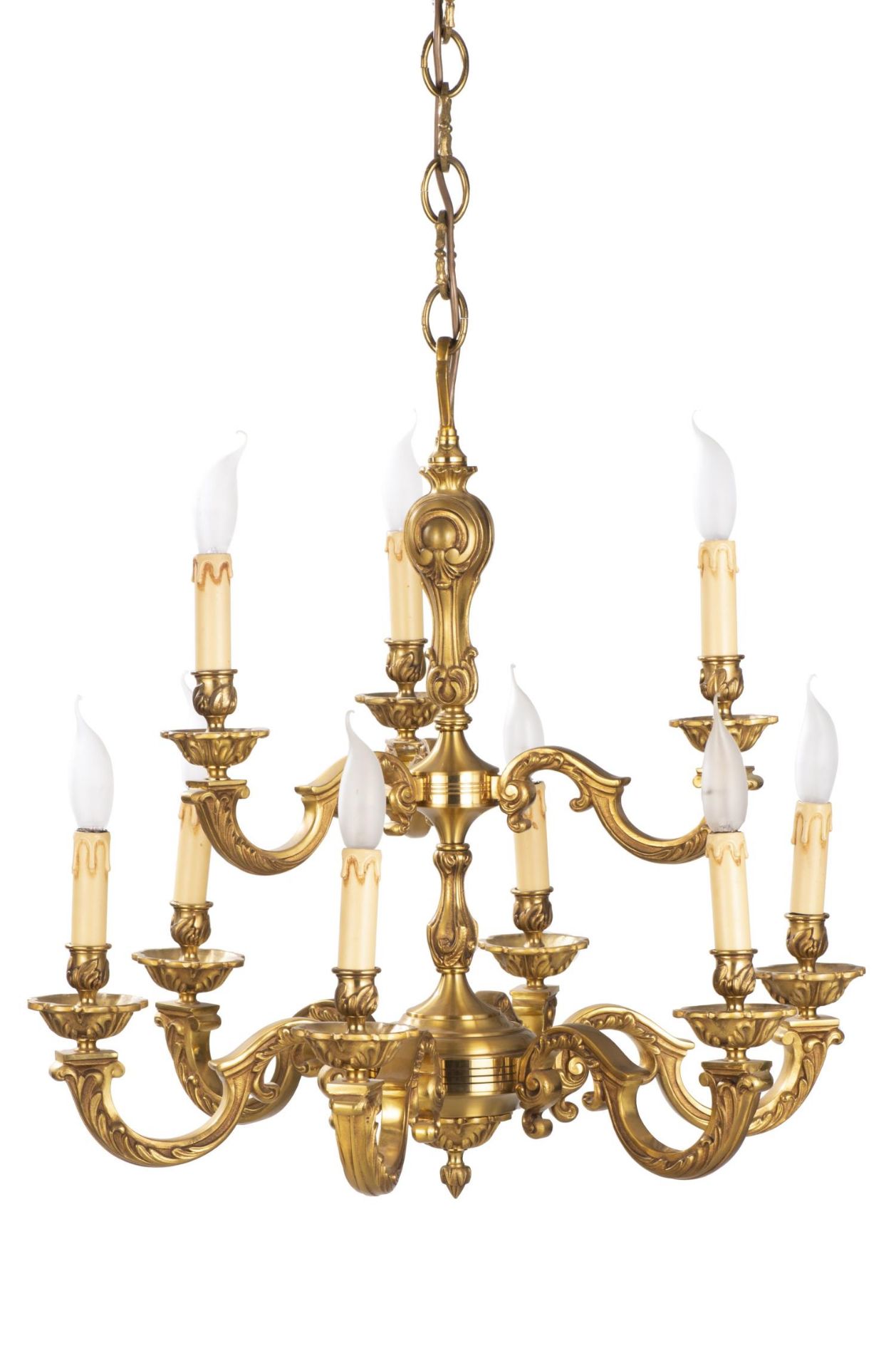 Lustre en bronze de style Régence à 9 flammes sur deux niveaux (3 et 6), avec [...]