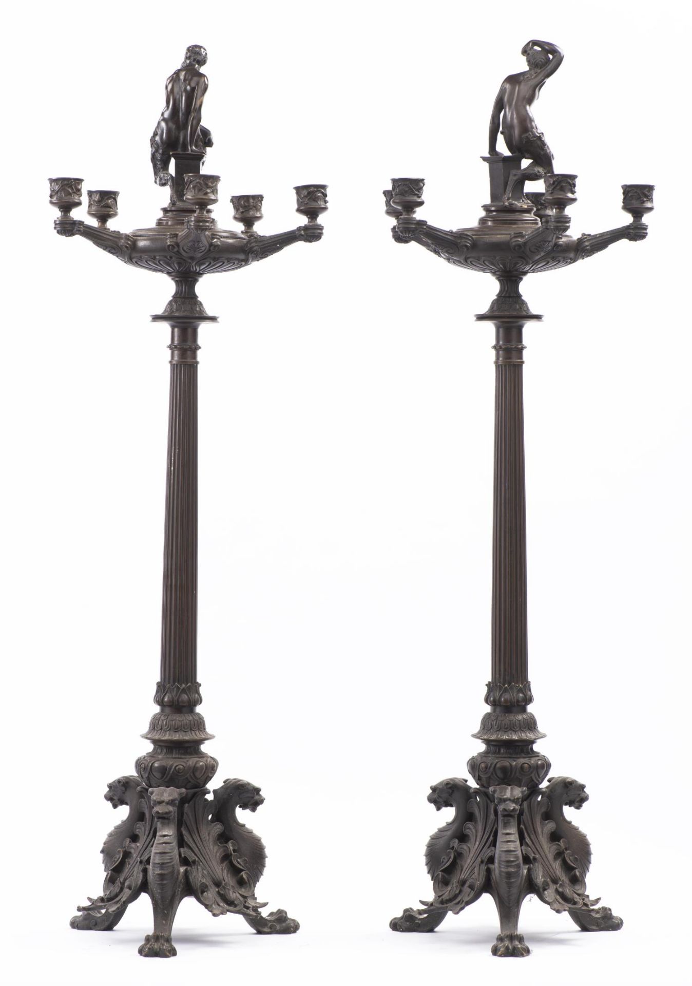 Paire de candélabres en bronze Nap. III, fût cannelé terminé par un piétement [...] - Image 6 of 12
