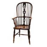 * Chair. A 19th-century elm Windsor chair
