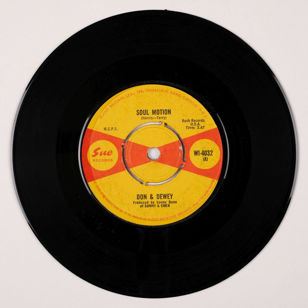 * Blues / R&B. Collection of 17 rare original 45rpm blues / R&B singles on Sue Records. - Image 11 of 18