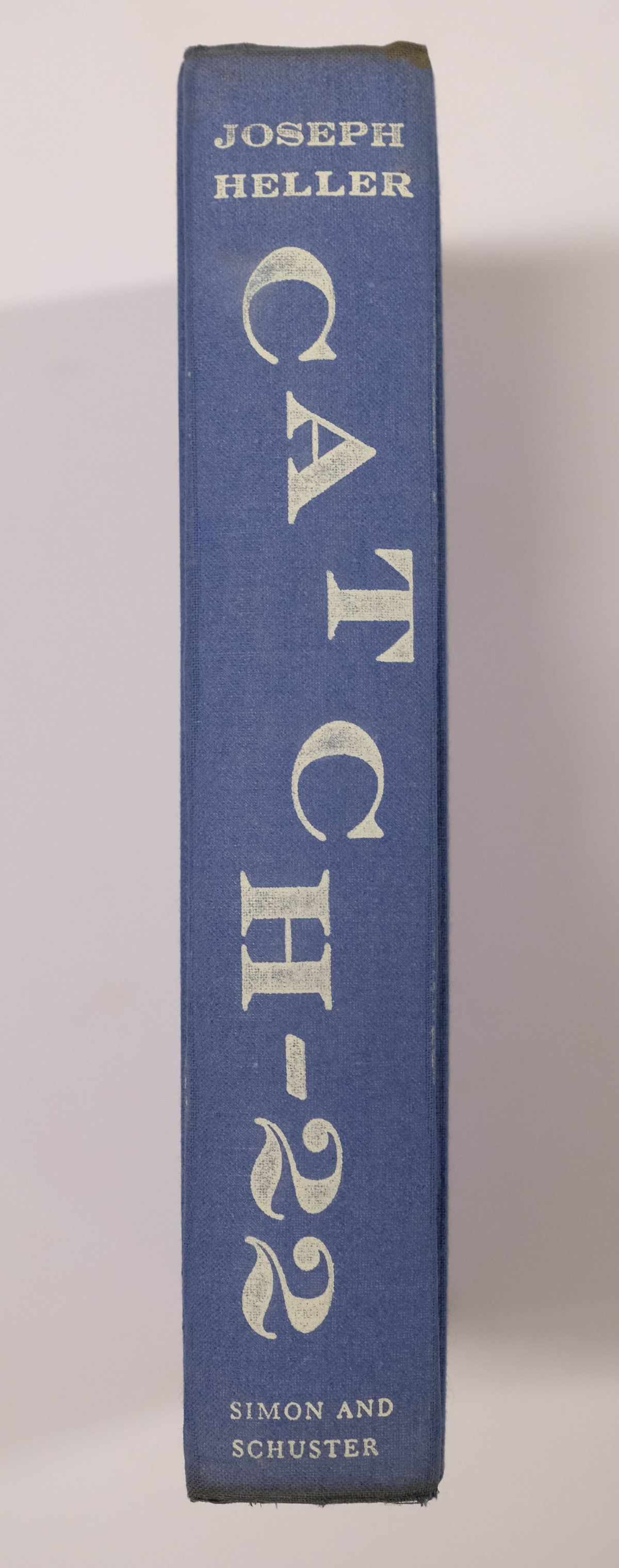 Heller (Joseph). Catch-22, 1st edition, 1961 - Image 5 of 11
