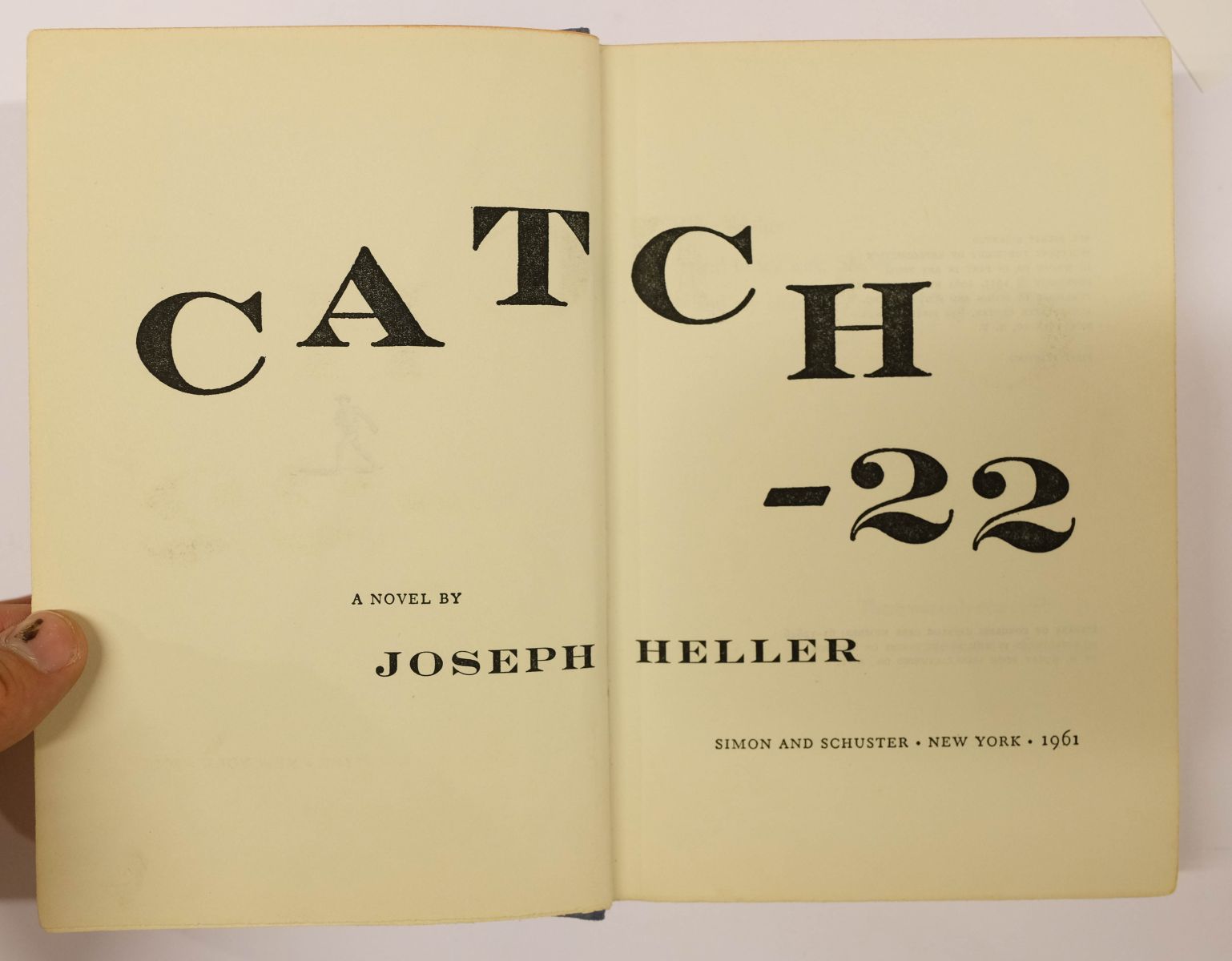 Heller (Joseph). Catch-22, 1st edition, 1961 - Image 7 of 11