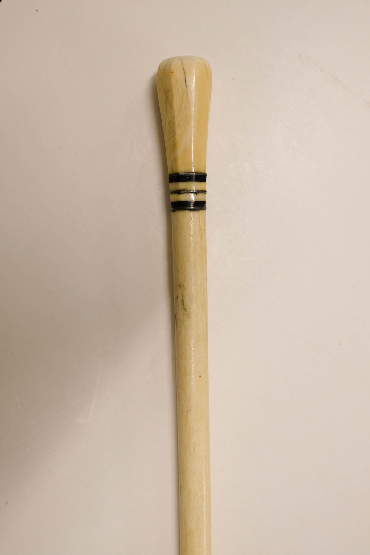 * Walking Stick. A George III whale bone walking stick - Image 2 of 10