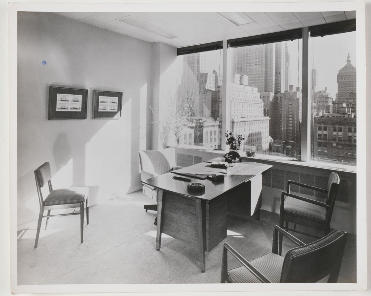 * Architectural photographs. A collection of approximately 150 photographs, c. 1950s - Image 6 of 40