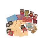 LARGE COLLECTION OF MIXED COINAGE AND CURRENCY