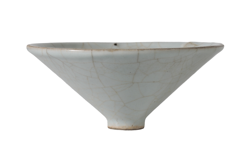 CRACKLE-GLAZE CONICLE BOWL, SONG DYNASTY STYLE