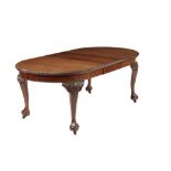 VICTORIAN MAHOGANY EXTENDING DINING TABLE