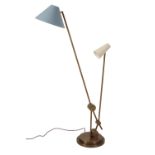 BESPOKE BRASS MODERNIST FLOOR LAMP BY HEATHFIELD AND CO FOR THE DEVONSHIRE CLUB