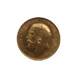 A GEORGE V 1920 GOLD SOVEREIGN