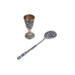 A RUSSIAN 19TH CENTURY ENAMEL AND SILVER COLOURED SPOON,