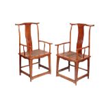 A PAIR OF HUANGHUALI YOKEBACK ARMCHAIRS (SICHUTOUGUANMAOYI) 17TH / 18TH CENTURY