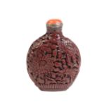 CINNABAR LACQUER SNUFF BOTTLE, 20TH CENTURY