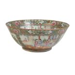 CHINESE EXPORT FAMILLE ROSE BOWL, LATE QING