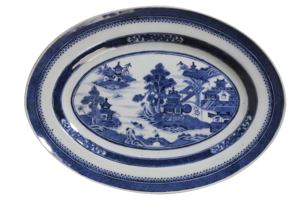 CHINESE EXPORT 'LANDSCAPE' BLUE AND WHITE DINNER SERVICE, QIANLONG PEIROD - Image 2 of 2