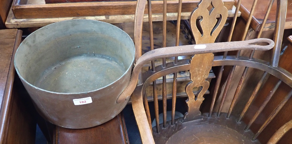 A LARGE 19TH CENTURY COPPER SAUCEPAN with iron handle