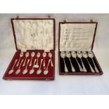 A SET OF SILVER TEA SPOONS IN A FITTED PRESENTATION CASE, and another similar (c.7.7oz)