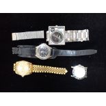 A COLLECTION OF GENTLEMAN'S WRISTWATCHES