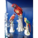 THREE CONTINENTAL GLAZED CERAMIC MODELS OF PARROTS, THE LARGEST 33CM HIGH