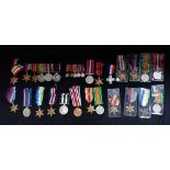 A COLLECTION OF WWII MEDALS INCLUDING MINIATURES