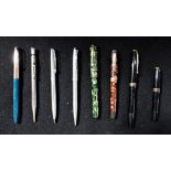 A COLLECTION OF PENS AND PROPELLING PENCILS, including "Parker" set in original presentation case