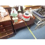 A 19TH CENTURY MAHOGANY PEMBROKE TABLE