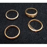 A COLLECTION OF GOLD WEDDING BANDS
