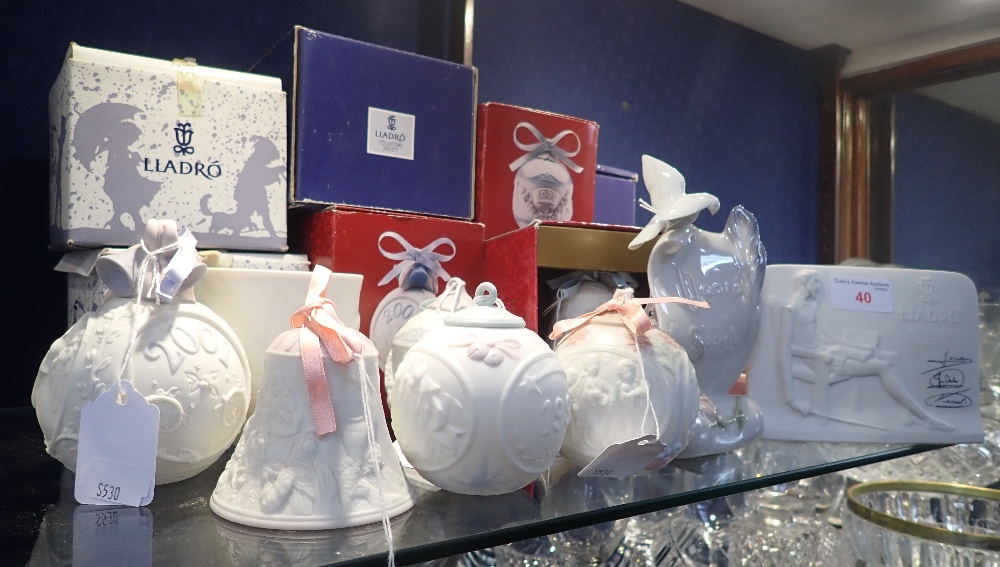 A COLLECTION OF LLADRO COLLECTORS SOCIETY COMMEMORATIVE BAUBLES