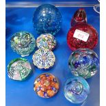 A COLLECTION OF MILLIFIORE AND SIMILAR PAPERWEIGHTS