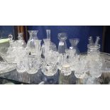 A COLLECTION OF GLASSWARE