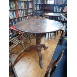 A 19TH CENTURY OAK TILT TOP TRIPOD TABLE, 72cm dia.