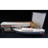 TRI-ANG; A VINTAGE TOY OCEAN LINER, 'R.M.S PRETORIA CASTLE' (boxed with instructions and cap band)