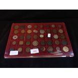 A COLLECTION OF COINS, to include 1939 sixpence
