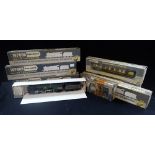 A COLLECTION OF WRENN 00 GAUGE LOCOMOTIVES, to include a West Country locomotive, 'Lyme Regis' and s
