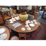 AN 18TH CENTURY AND LATER OAK GATELEG TABLE