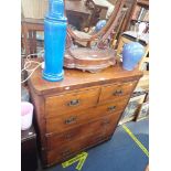 A VICTORIAN MAHOGANY CHEST OF DRAWERS