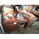 A REPRODUCTION MAHOGANY TWIN-PEDESTAL DESK