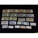 A COLLECTION OF WORLD BANKNOTES