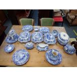 A COLLECTION OF SPODE ITALIAN DINNER WARE
